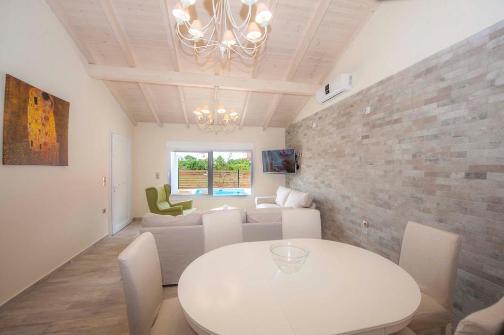 Ninos Corfu Villas Agios Georgios  Exteriér fotografie